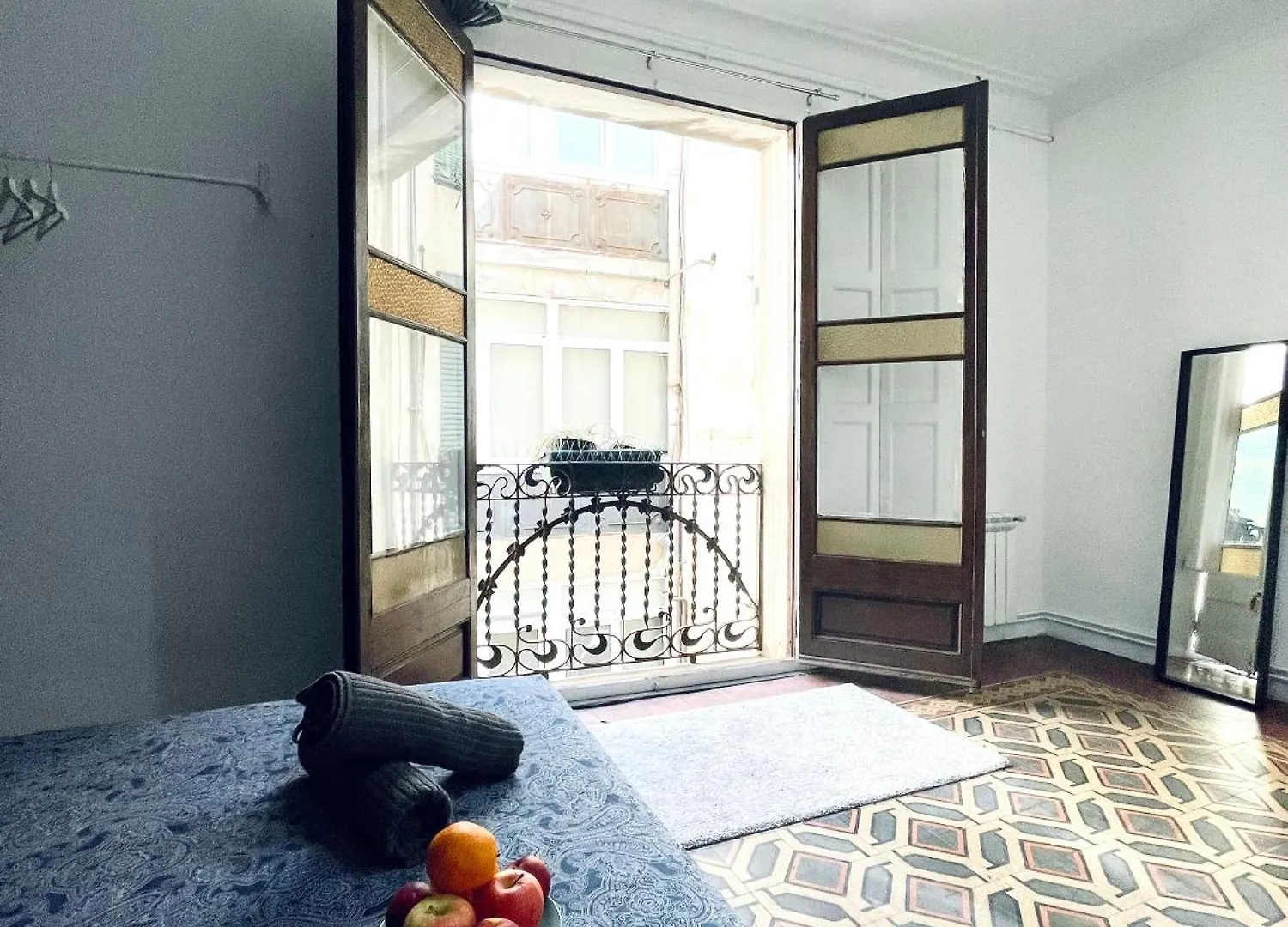 Banys Nous 2 Bed and Breakfast Barcelona